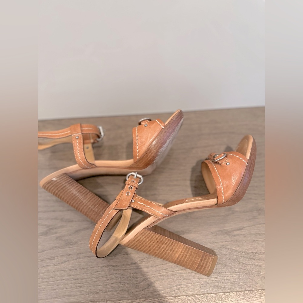 Dior Vintage My Dior sandals in caramel leather - Picture 8 of 13